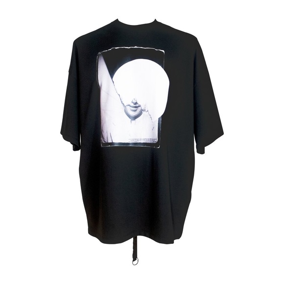 KOMAKINO OVERSIZED GRAPHIC T-SHIRT - Picture 1 of 4